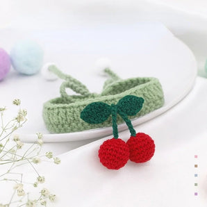 Cherry collar for cats Pet dogs Knitted Necklace with ball Cute adjustable tie Manual Kitty Scarf Christmas pet accessories